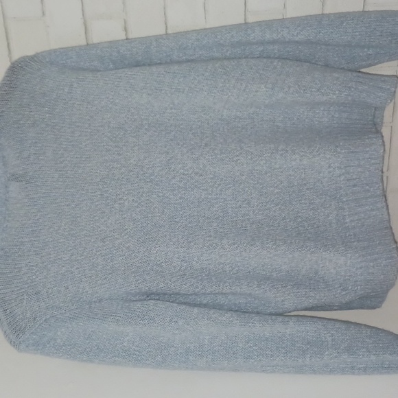 Baby Blue Large Crew Neck Sweater from H&M - Picture 3 of 3